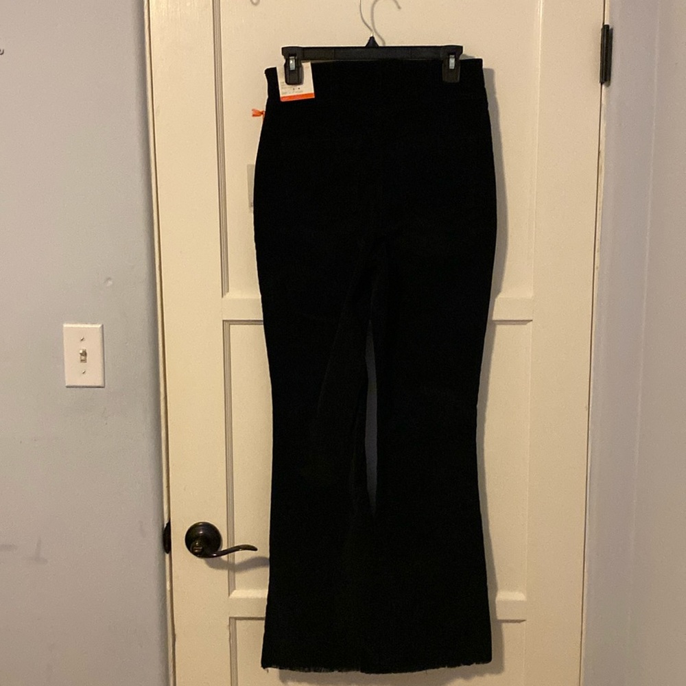 Knox Rose corderoy black pants. size 6